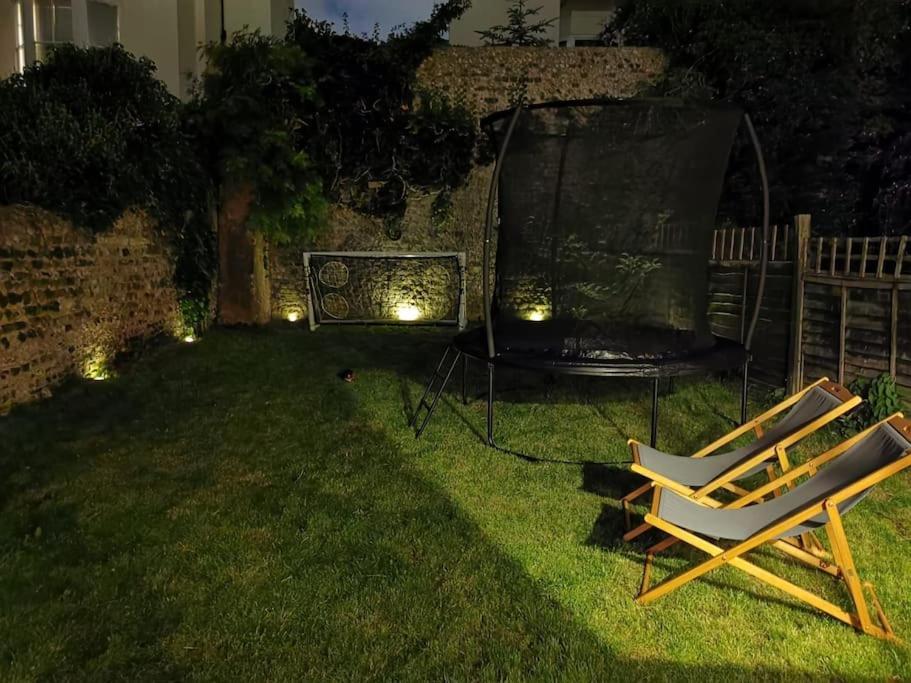 Apartamento Victorian Flat Close To Station With Large Garden Brighton Exterior foto